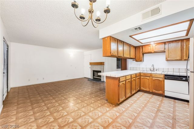 4340 Sanderling Circle 78, Las Vegas, NV 89103
