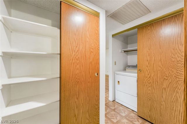 4340 Sanderling Circle 78, Las Vegas, NV 89103