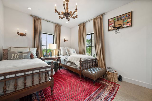 3824 Bishops Flower Road, Fort Worth, TX 76109