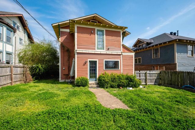 2312 S Summit Street, Little Rock, AR 72206