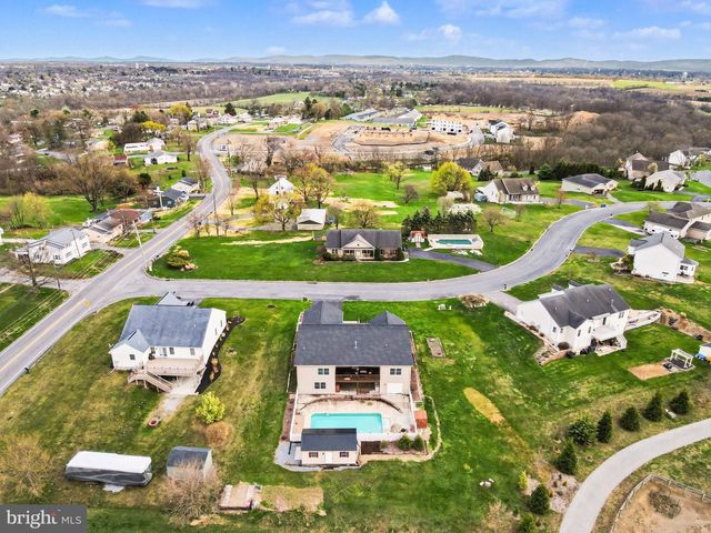 3 PRICKLY PEAR DRIVE, Carlisle, PA 17013