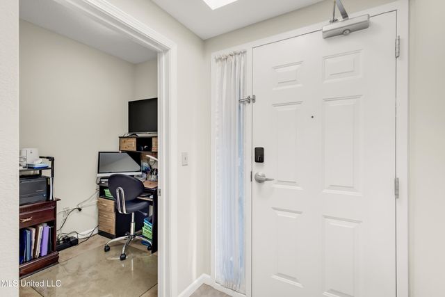 2228 Beach Drive, 508, Gulfport, MS 39507