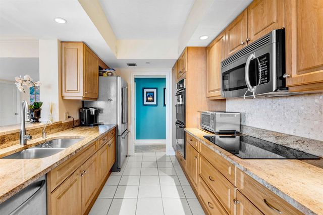 4100 N Ocean Drive 504, Singer Island, FL 33404