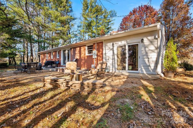 112 Pearson Drive, Asheville, NC 28801