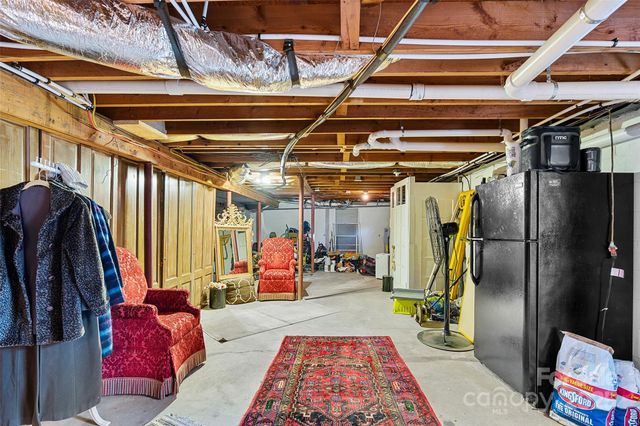 112 Pearson Drive, Asheville, NC 28801