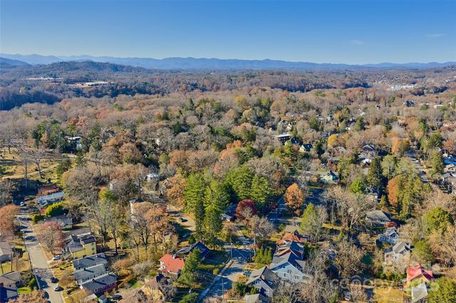 112 Pearson Drive, Asheville, NC 28801