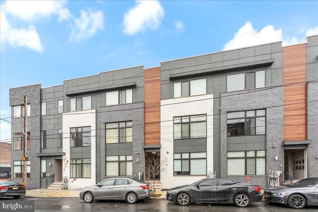 514 W MONTGOMERY AVE #1, Philadelphia, PA 19122