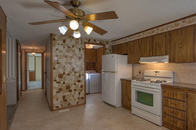 2150 Red Pine Drive, Cambridge, MN 55008