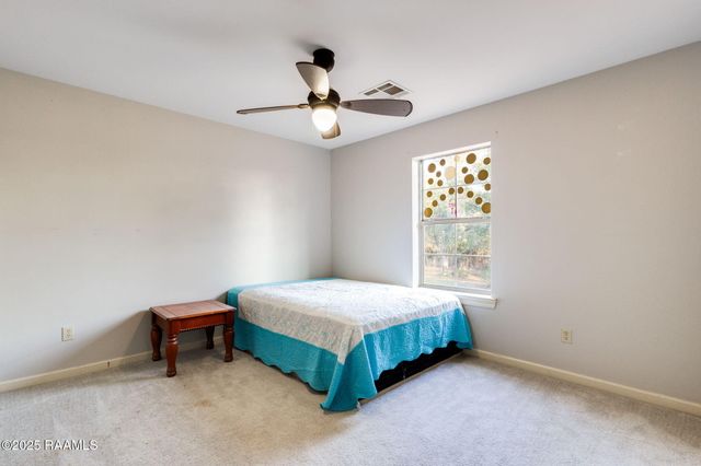 133 Saint Ignatius Circle, Cankton, LA 70584