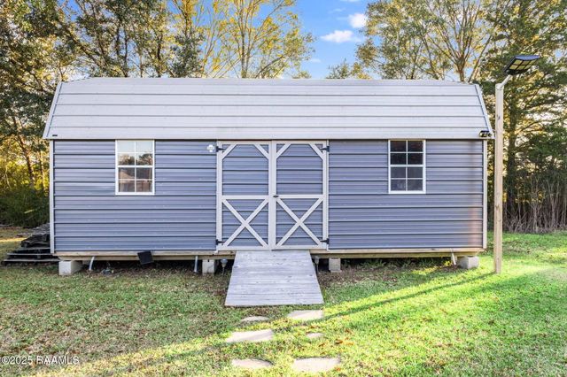 133 Saint Ignatius Circle, Cankton, LA 70584