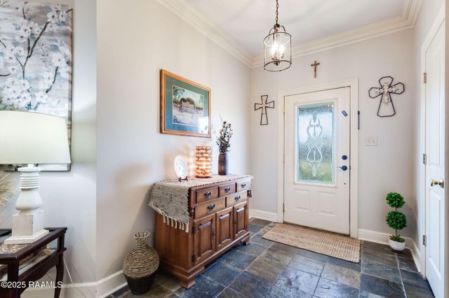 133 Saint Ignatius Circle, Cankton, LA 70584