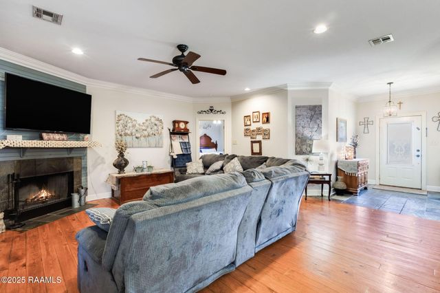 133 Saint Ignatius Circle, Cankton, LA 70584