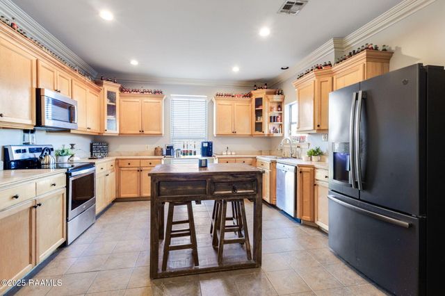 133 Saint Ignatius Circle, Cankton, LA 70584