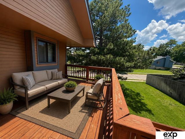 3503 Comstock Avenue, Bellevue, NE 68123