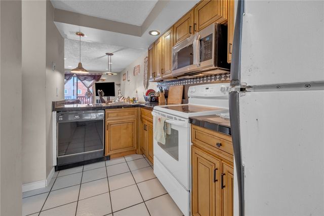 67 Fox Court, Gates, NY 14606