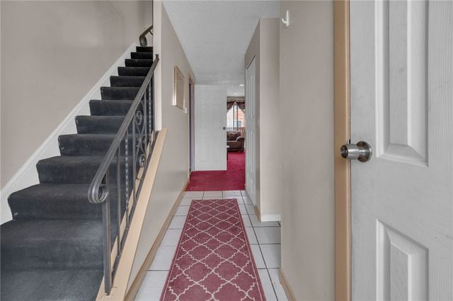 67 Fox Court, Gates, NY 14606