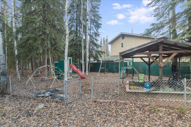 2630 SCOTCH PINE DRIVE, North Pole, AK 99705
