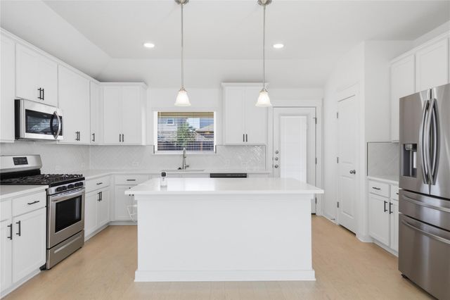 2353 Sawdust DR, Georgetown, TX 78633