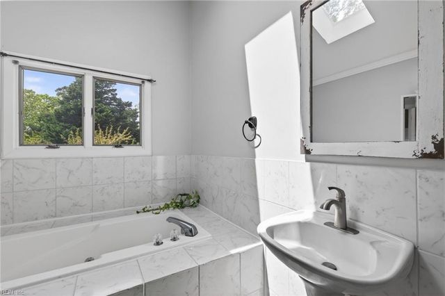 5121 Shenstone DR, Virginia Beach, VA 23455