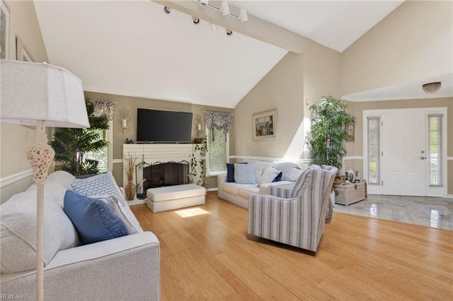 5121 Shenstone DR, Virginia Beach, VA 23455