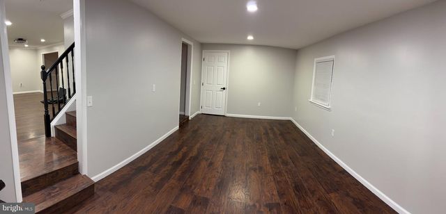 1 S INDEPENDENCE BLVD, New Castle, DE 19720