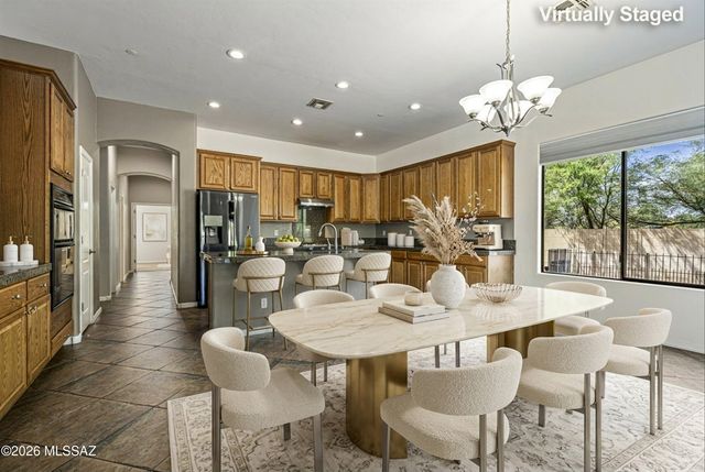 11962 N Grape Ivy Place, Oro Valley, AZ 85737