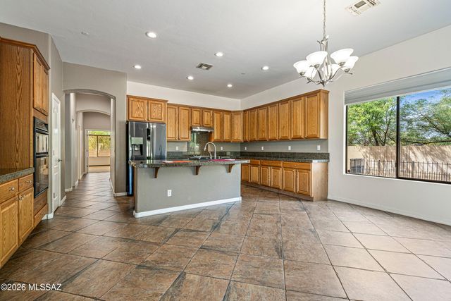 11962 N Grape Ivy Place, Oro Valley, AZ 85737