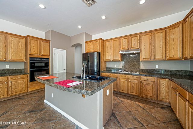 11962 N Grape Ivy Place, Oro Valley, AZ 85737