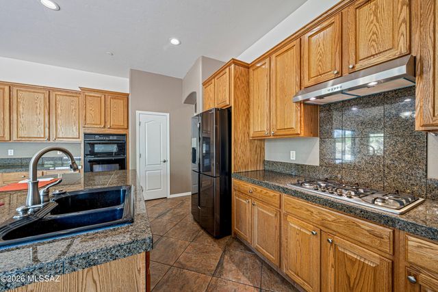 11962 N Grape Ivy Place, Oro Valley, AZ 85737