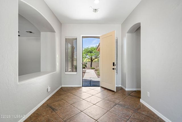 11962 N Grape Ivy Place, Oro Valley, AZ 85737