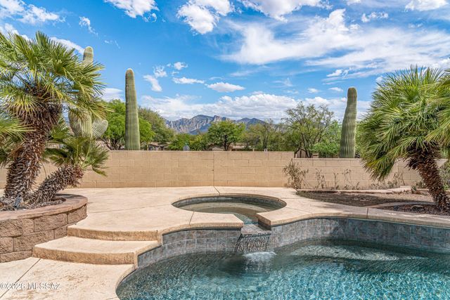 11962 N Grape Ivy Place, Oro Valley, AZ 85737