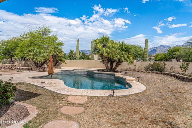 11962 N Grape Ivy Place, Oro Valley, AZ 85737