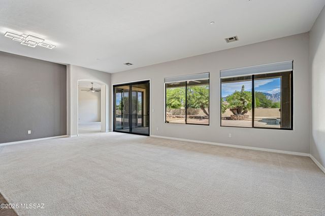 11962 N Grape Ivy Place, Oro Valley, AZ 85737