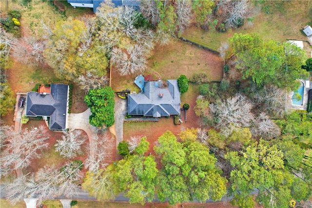 207 Dunleith Drive, Woodstock, GA 30188