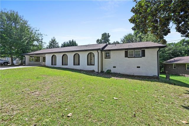 5692 Rosser Court, Lilburn, GA 30047