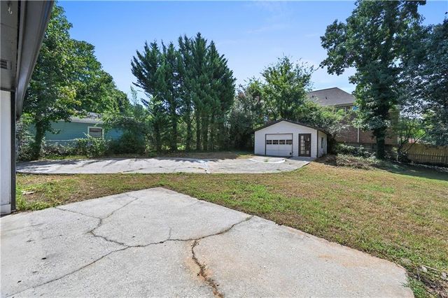 5692 Rosser Court, Lilburn, GA 30047
