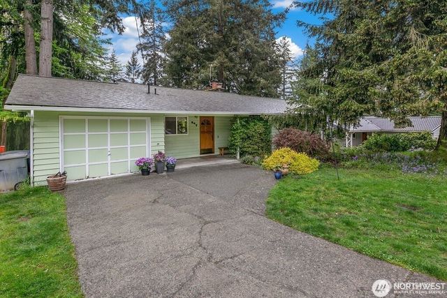 547 157th Avenue SE, Bellevue, WA 98008