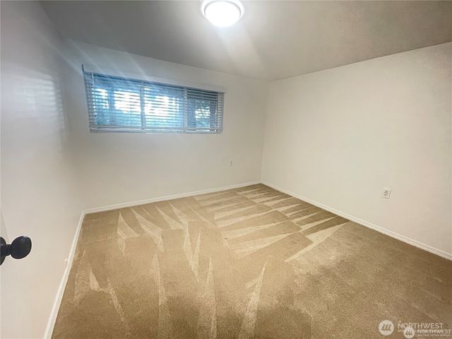 547 157th Avenue SE, Bellevue, WA 98008