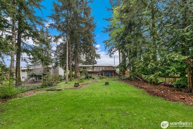 547 157th Avenue SE, Bellevue, WA 98008