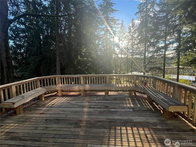 547 157th Avenue SE, Bellevue, WA 98008