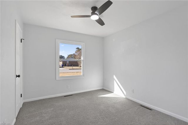 3728 Cardinal LN, Portsmouth, VA 23703