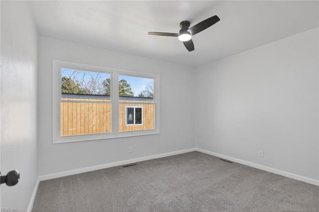 3728 Cardinal LN, Portsmouth, VA 23703