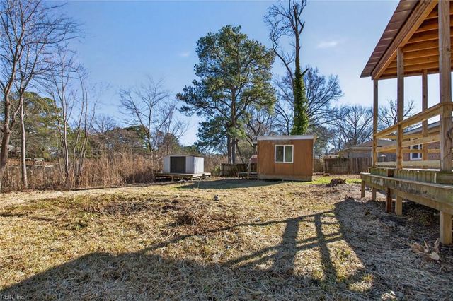 3728 Cardinal LN, Portsmouth, VA 23703