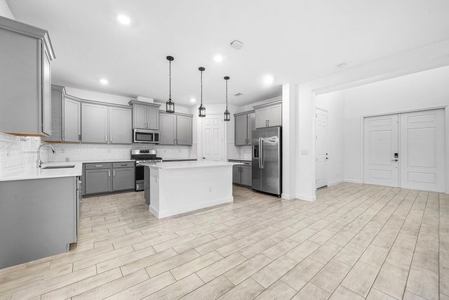 1261 Deer Hvn Drive, Loxahatchee, FL 33470