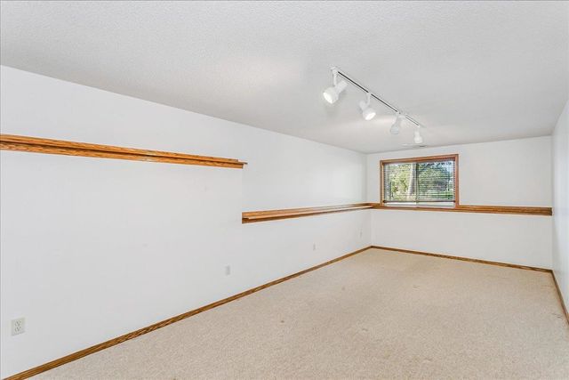 417 N Jaax St, Wichita, KS 67235