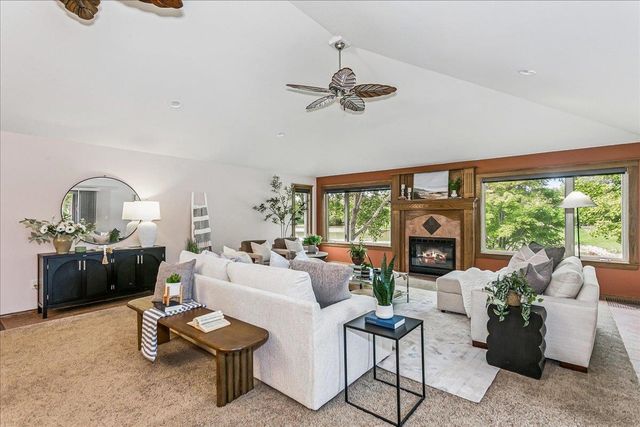 417 N Jaax St, Wichita, KS 67235