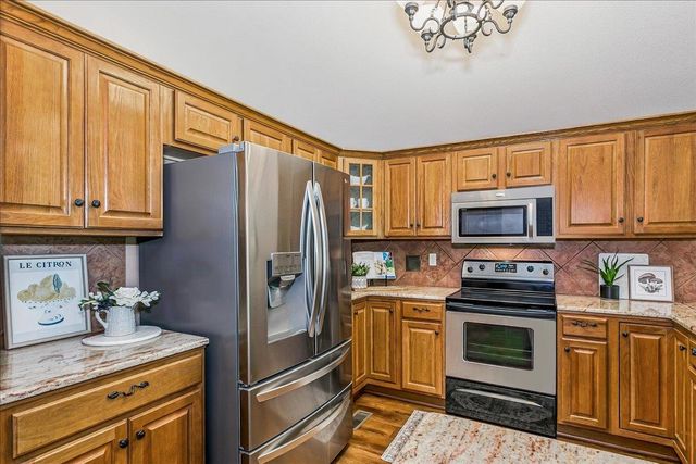 417 N Jaax St, Wichita, KS 67235