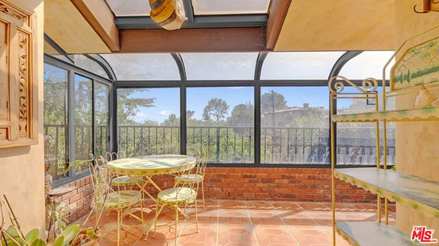 1242 Angelo Drive, Beverly Hills, CA 90210