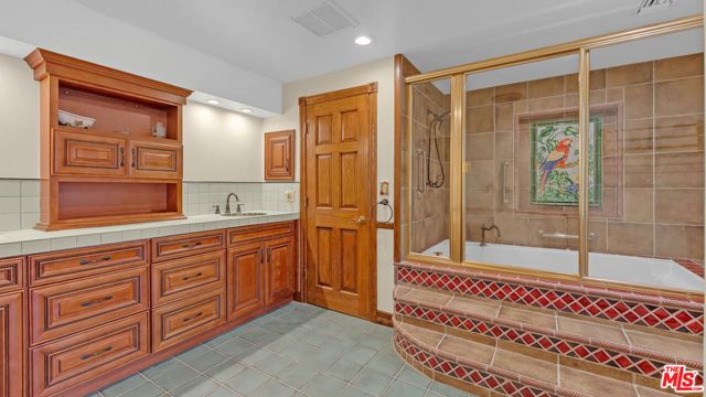 1242 Angelo Drive, Beverly Hills, CA 90210