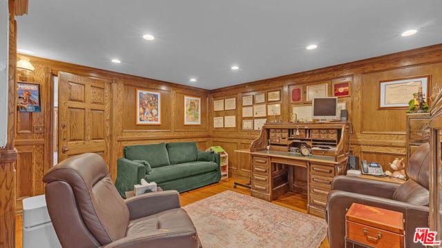 1242 Angelo Drive, Beverly Hills, CA 90210
